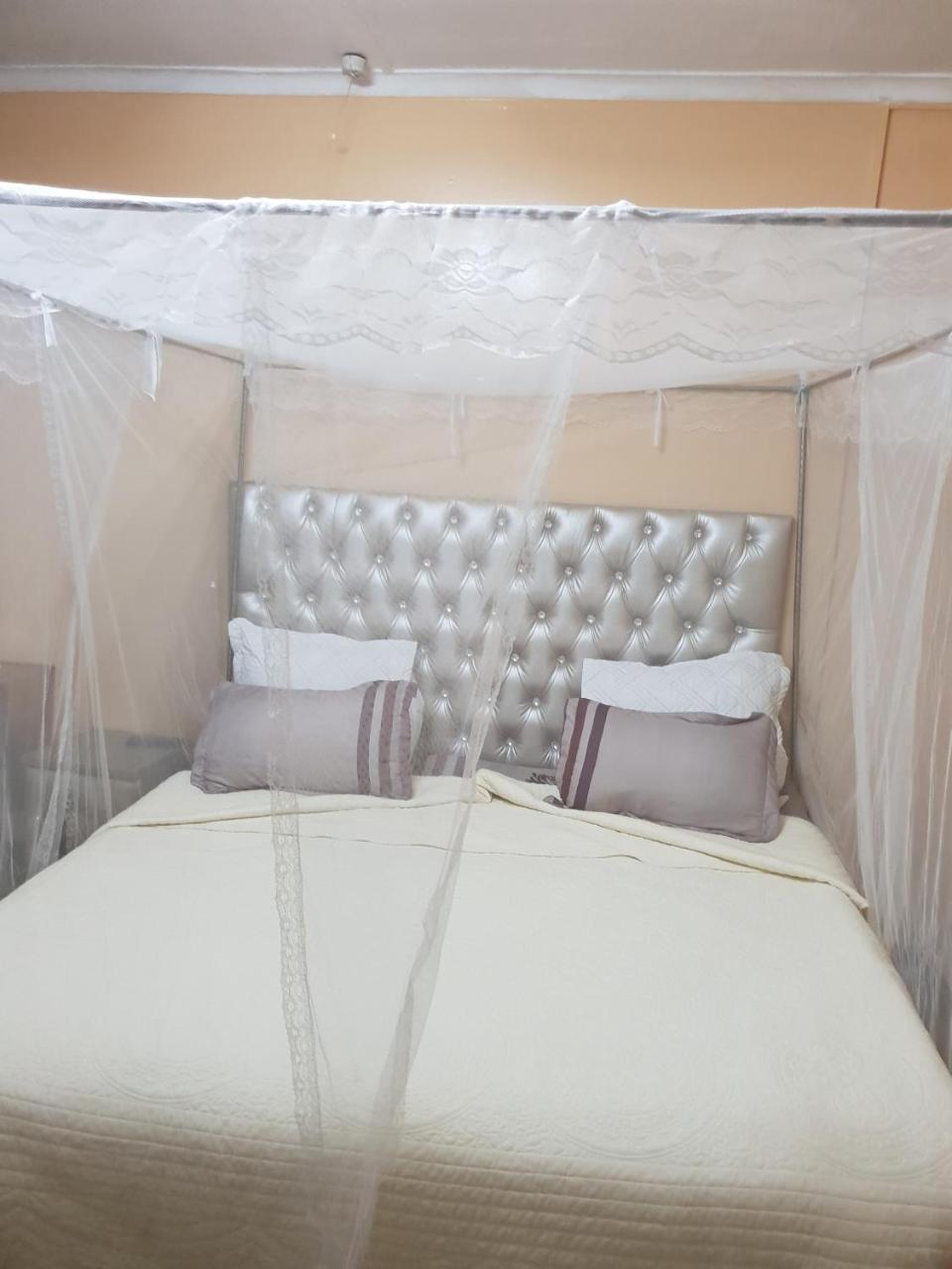 The Oasis Evergreen Lodge Choma Екстериор снимка