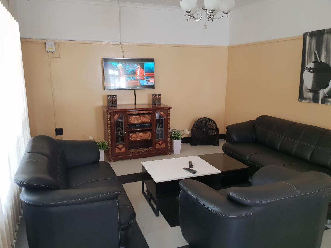 The Oasis Evergreen Lodge Choma Екстериор снимка