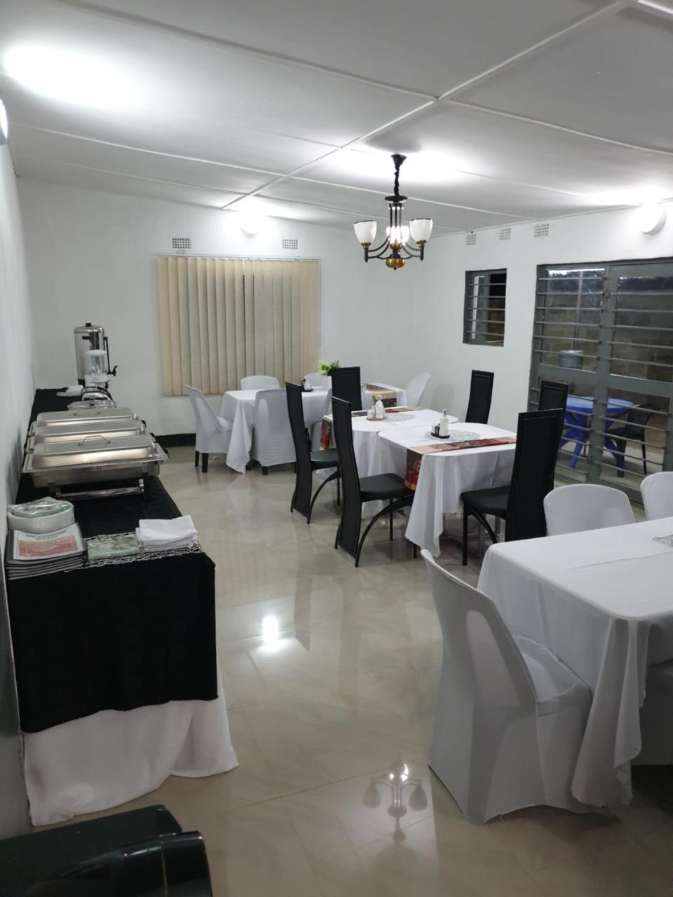 The Oasis Evergreen Lodge Choma Екстериор снимка
