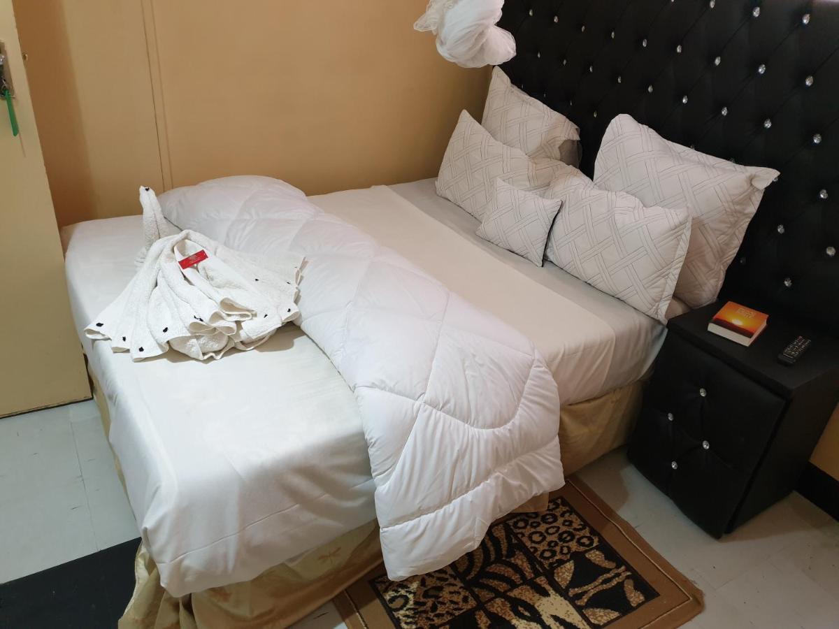 The Oasis Evergreen Lodge Choma Екстериор снимка
