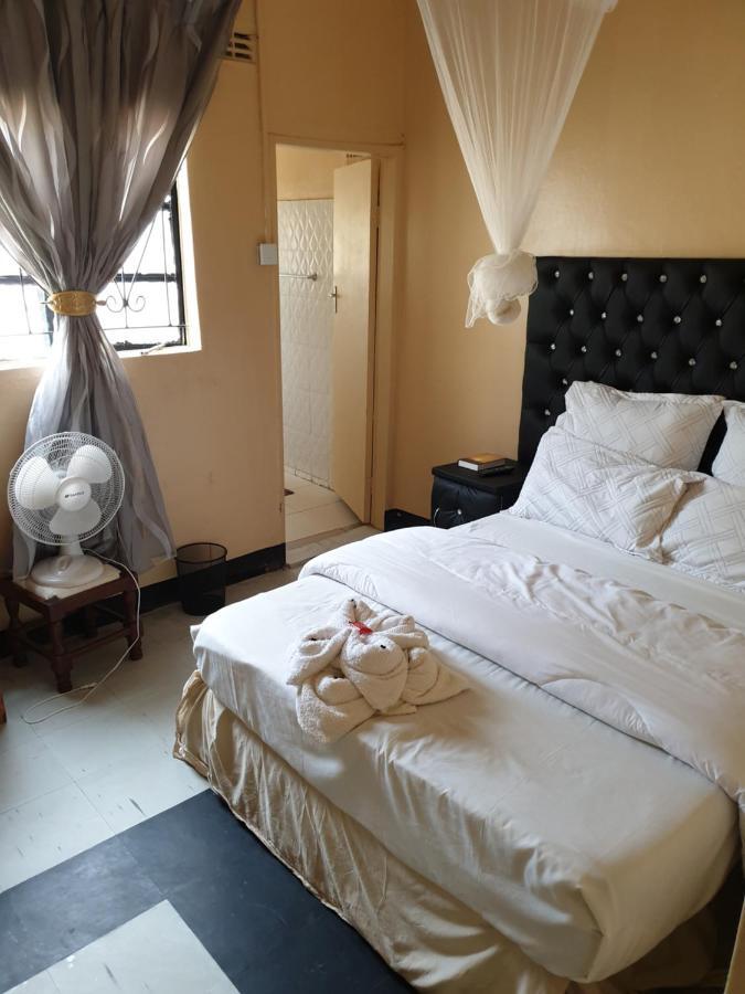 The Oasis Evergreen Lodge Choma Екстериор снимка